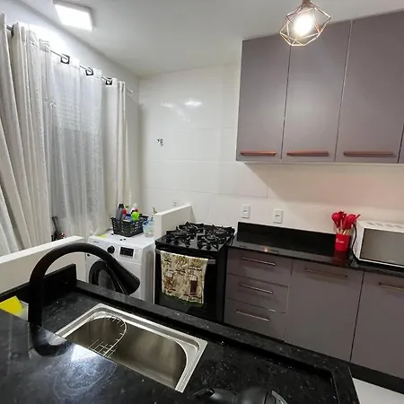 Apartamento 2 Quartos, Prox Outlet Campo Largo Br E Hospitais Possui Lava E Seca Exterior photo